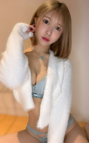 爱上上海论坛(畅游上海论坛之美)